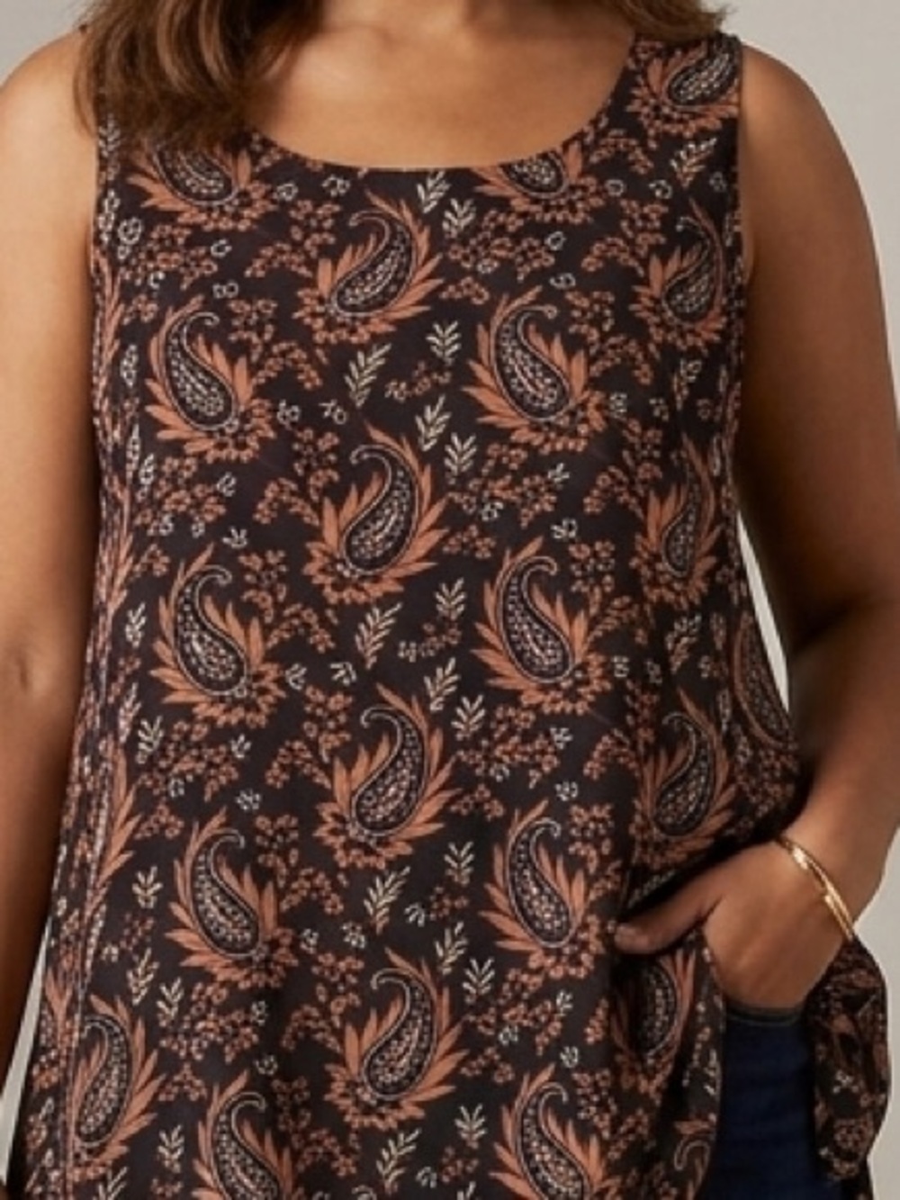 Paisley Print Sleeveless Top